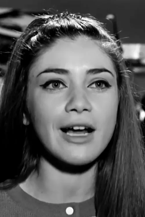 Rita Andler interpretando a 