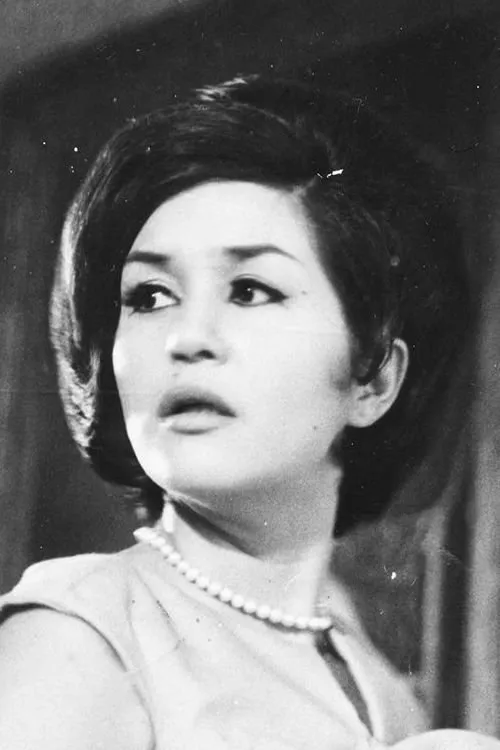 Luz Mat Castro ha trabajado con Rita Gomez en 1 ocasiones