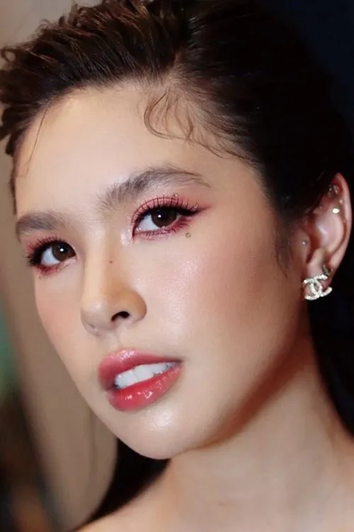 ??????????? ???????? ha trabajado con Rita Ramnarong en 1 ocasiones