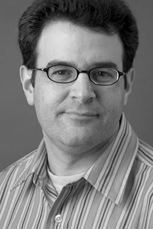 Rob Engle interpretando a Self