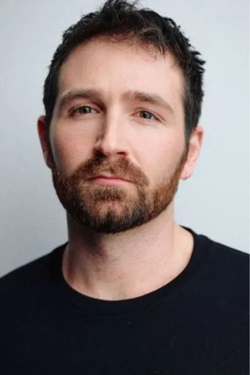 Rob Riordan interpretando a Seaman Moose Johnson