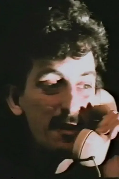 Nasim Pedrad ha trabajado con Robert Amico en 1 ocasiones