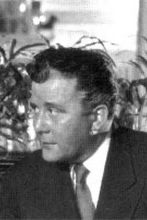 René Havard ha trabajado con Robert Berri en 4 ocasiones