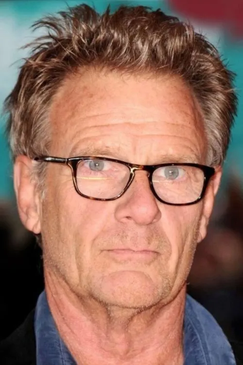 Michael Bennett ha trabajado con Robert Fox en 1 ocasiones