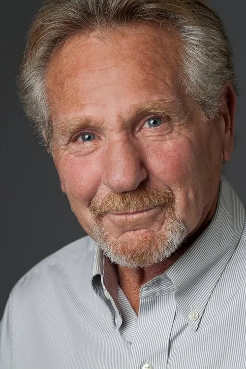 W.G. Snuffy Walden ha trabajado con Robert Gray en 1 ocasiones