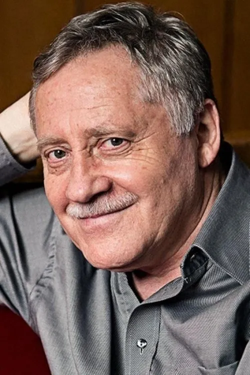 Ildikó Pécsi ha trabajado con Róbert Koltai en 3 ocasiones