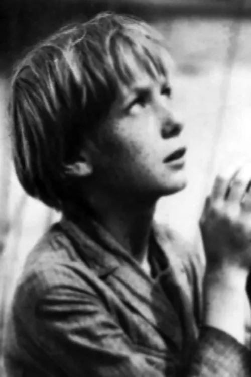 Raymonde Cazaux ha trabajado con Robert Lynen en 1 ocasiones