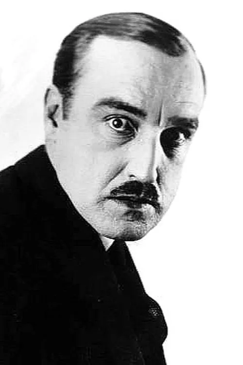 Robert McKim interpretando a Captain Gómez