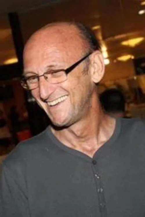 Roberto Pollack interpretando a Yechiel