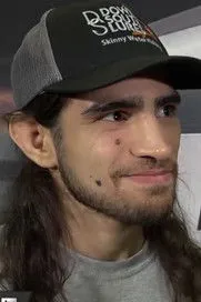 Craig White ha trabajado con Roberto Sanchez en 1 ocasiones