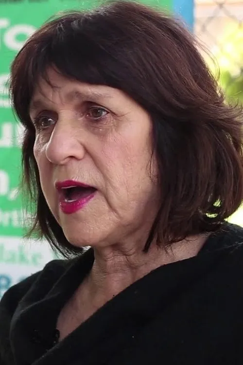 Michael Greer ha trabajado con Robina Suwol en 1 ocasiones