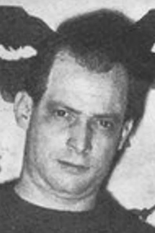 Robo interpretando a 