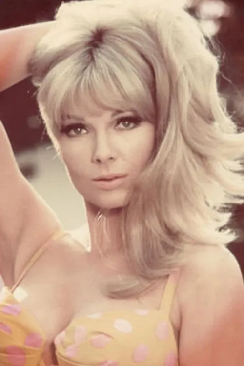 Robyn Millan interpretando a Sharon Kagel