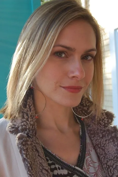 Tyler Stevenson ha trabajado con Robyn Thaler Hickey en 1 ocasiones