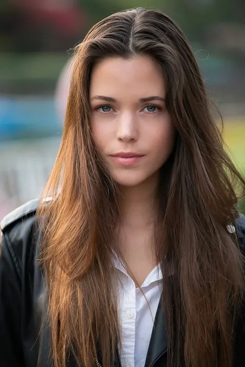 Aubyn Philabaum ha trabajado con Rocío de la Grana en 1 ocasiones