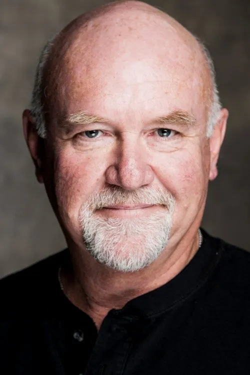 Rocky McMurray interpretando a Tex