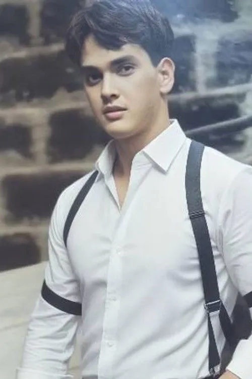 Rodel Velayo interpretando a Demi