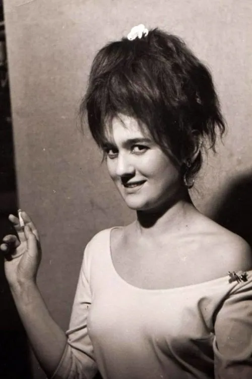 Rodica Sanda Țuțuianu interpretando a Ana