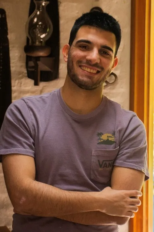 Santiago Hardie ha trabajado con Rodrigo Gil Buetto en 1 ocasiones