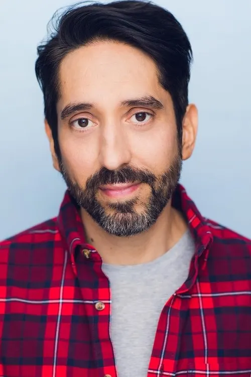 Rodrigo Luzzi interpretando a Trevor Davidson