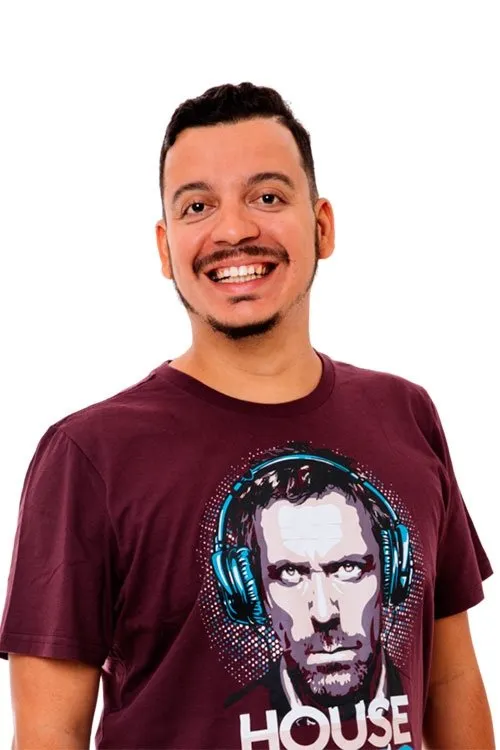 Rodrigo Marques — personaje: RM