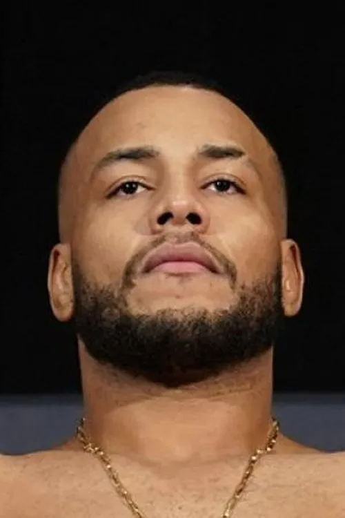 Rodrigo Nascimento Ferreira interpretando a Self