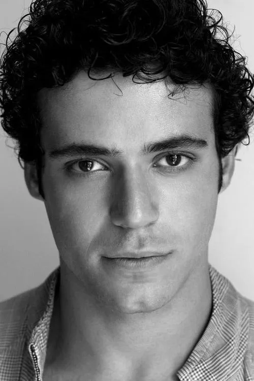 Monja Coen ha trabajado con Rodrigo Pasquali en 1 ocasiones