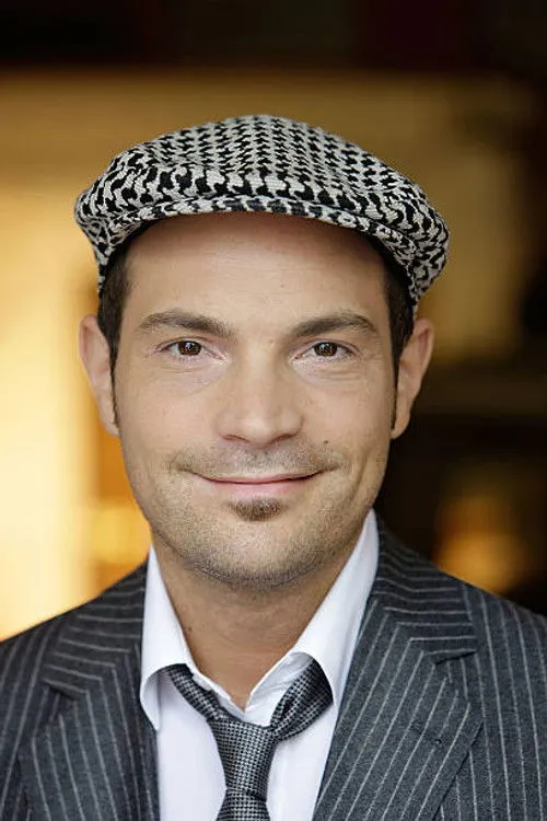 Gregor Meyle ha trabajado con Roger Cicero en 2 ocasiones