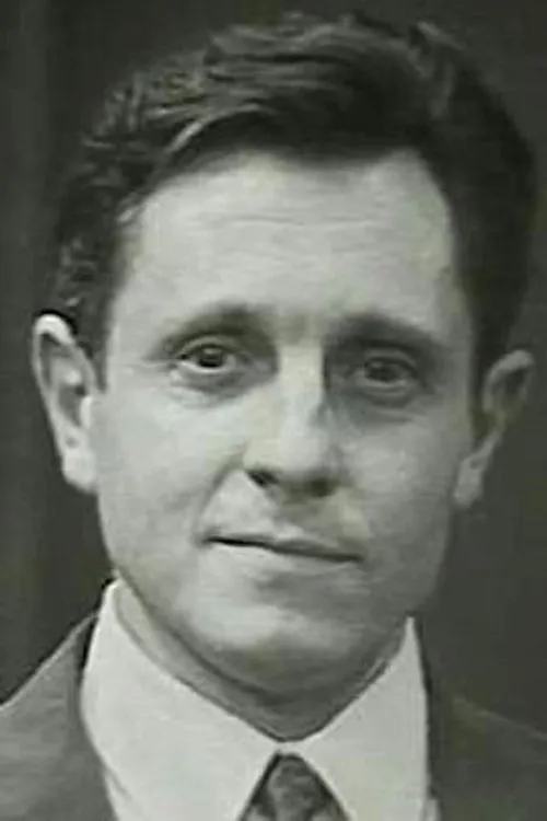 Roger Crouzet interpretando a Le jeune homme