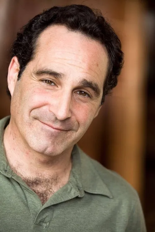 Roger Kabler interpretando a 