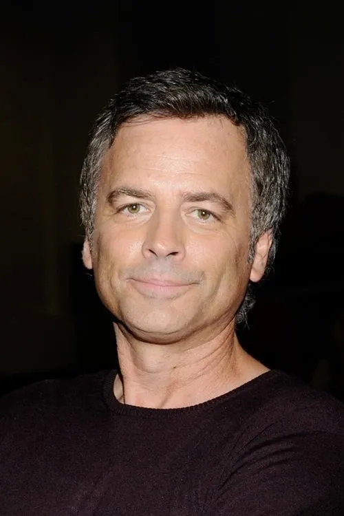 John Green ha trabajado con Roger Lodge en 1 ocasiones