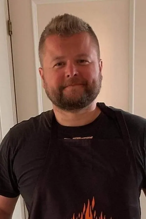 Lunabelle Lundell ha trabajado con Roger Pentonen en 1 ocasiones