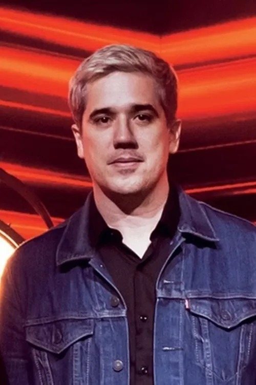 Rogério Flausino interpretando a vocals