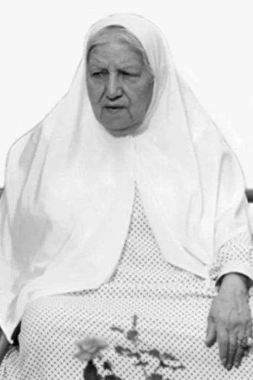 Rafi Halati ha trabajado con Rogheyeh Chehreh-Azad en 1 ocasiones