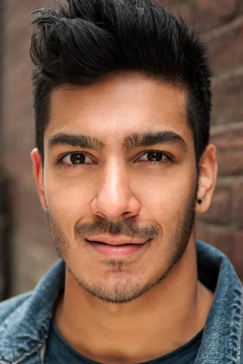 Rohain Arora interpretando a T-Bull