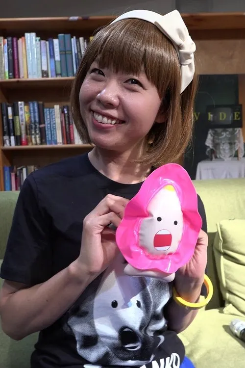 Deborah Feldman ha trabajado con Rokudenashiko en 1 ocasiones