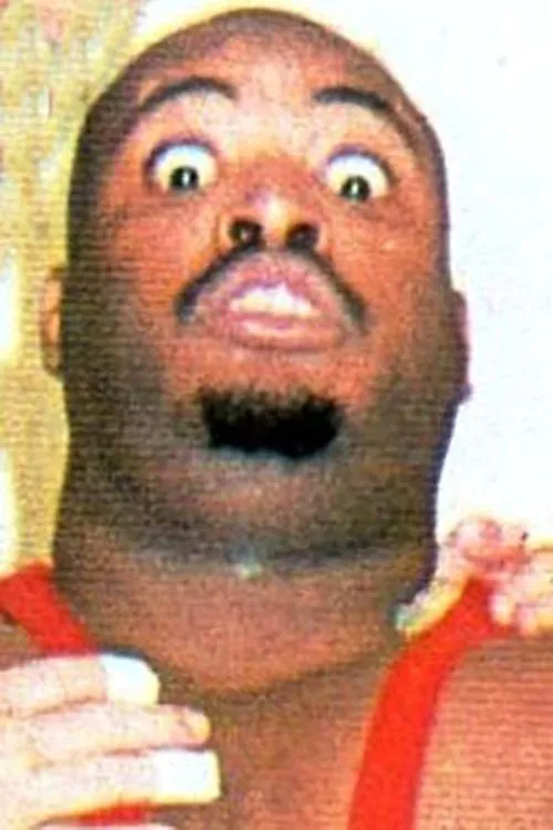 Hiroshi Ueda ha trabajado con Roland Daniels en 1 ocasiones