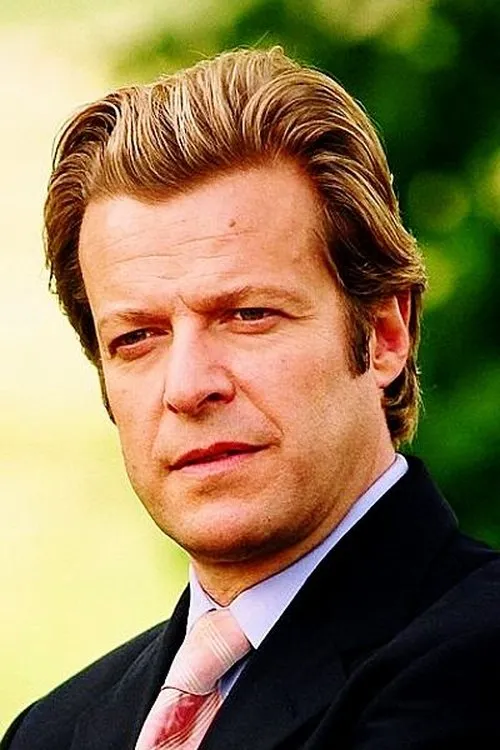 Roland Koch interpretando a Janosch Anders