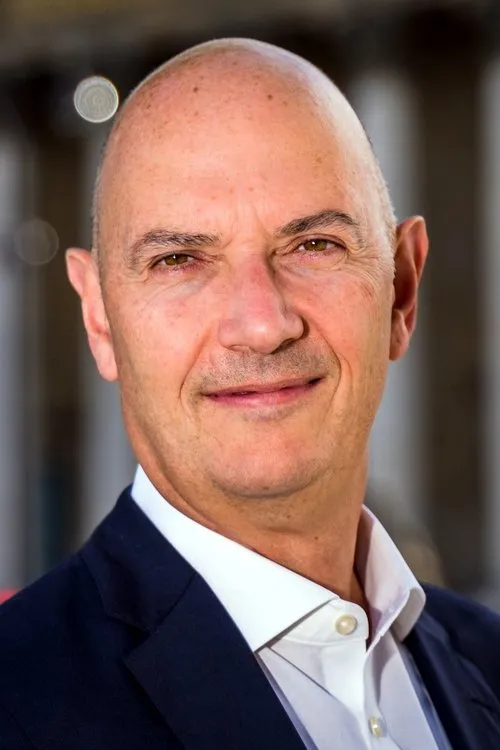 Xavier Bertrand ha trabajado con Roland Lescure en 1 ocasiones