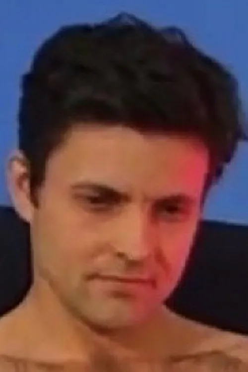 Roland interpretando a Cameo