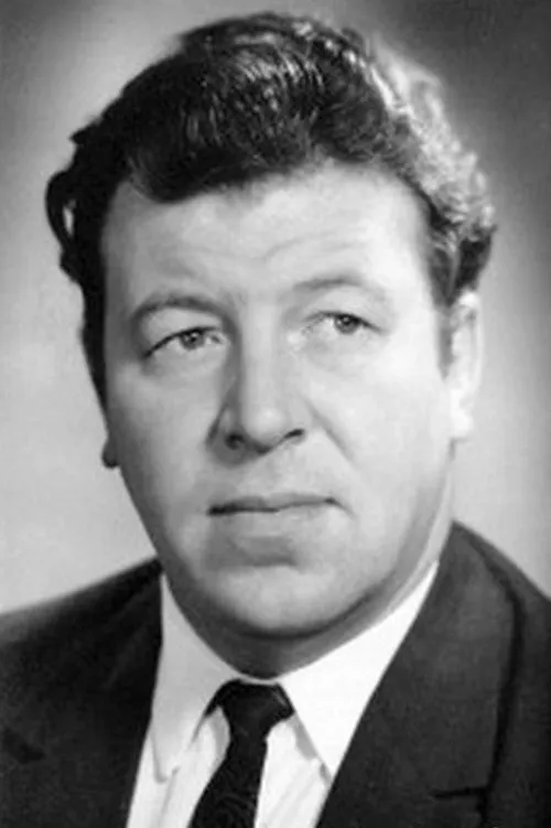 ?????????? ??????? ha trabajado con Роман Филиппов en 1 ocasiones