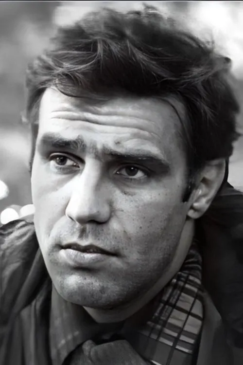 Роман Громадский interpretando a