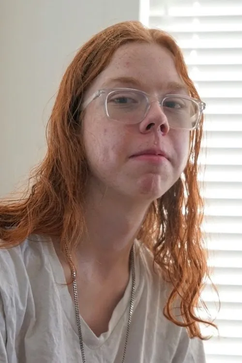 Finn Kurtz ha trabajado con Roman Howser en 1 ocasiones