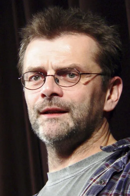 Roman Štolpa interpretando a 