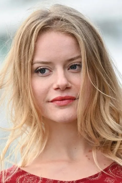 Romane Jolly — personaje: Léa