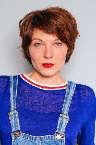 Victoria Herrmann ha trabajado con Romy Straßenburg en 1 ocasiones