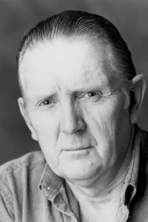 Aaron Pedersen ha trabajado con Ron Falk en 3 ocasiones