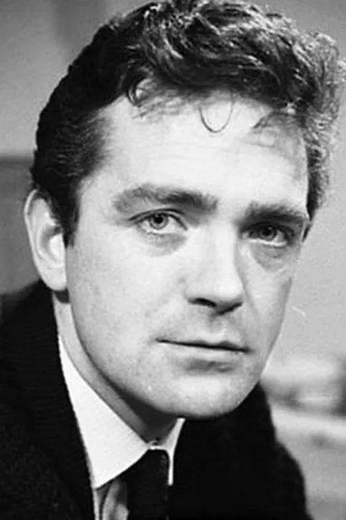 Ronald Allen interpretando a Uncle Quentin