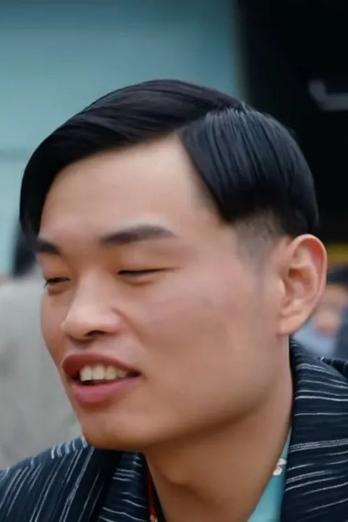 Rong Weifeng — personaje: ??