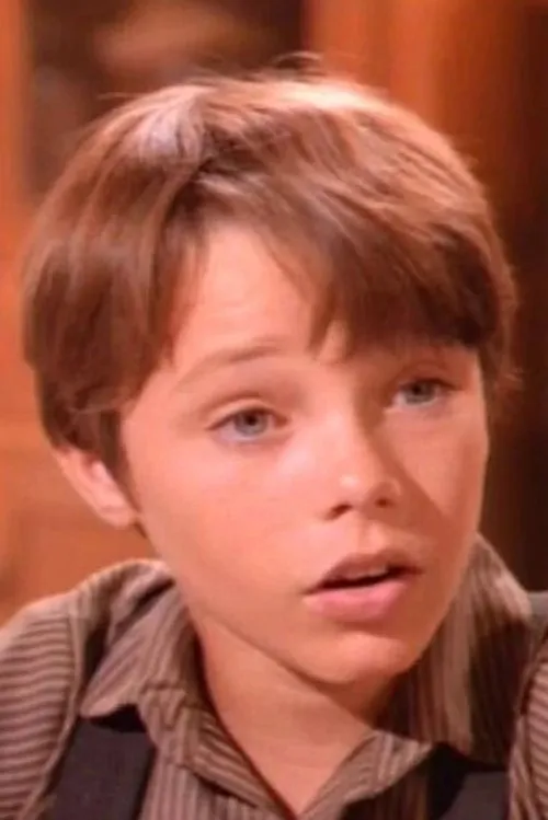 Joan Roberts ha trabajado con Ronnie Scribner en 1 ocasiones